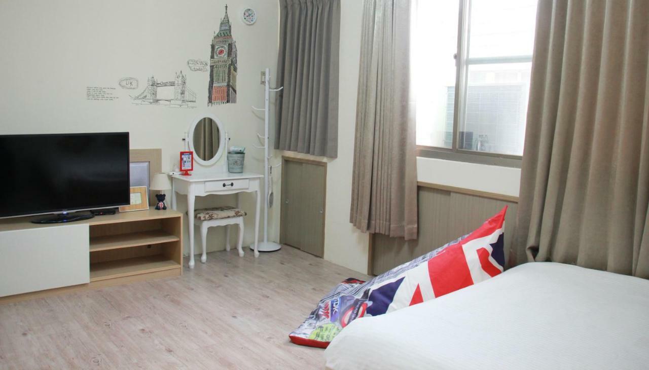 Flower Lane 650 Apartment Tainan Exterior foto