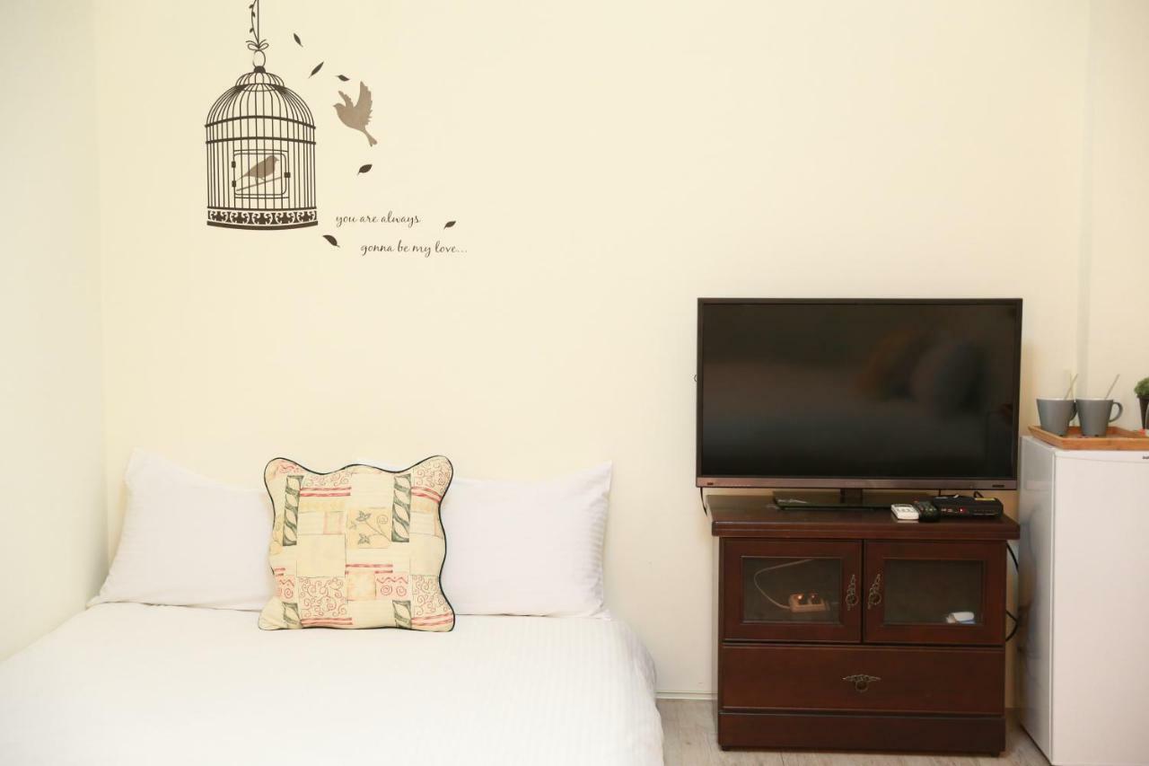 Flower Lane 650 Apartment Tainan Exterior foto